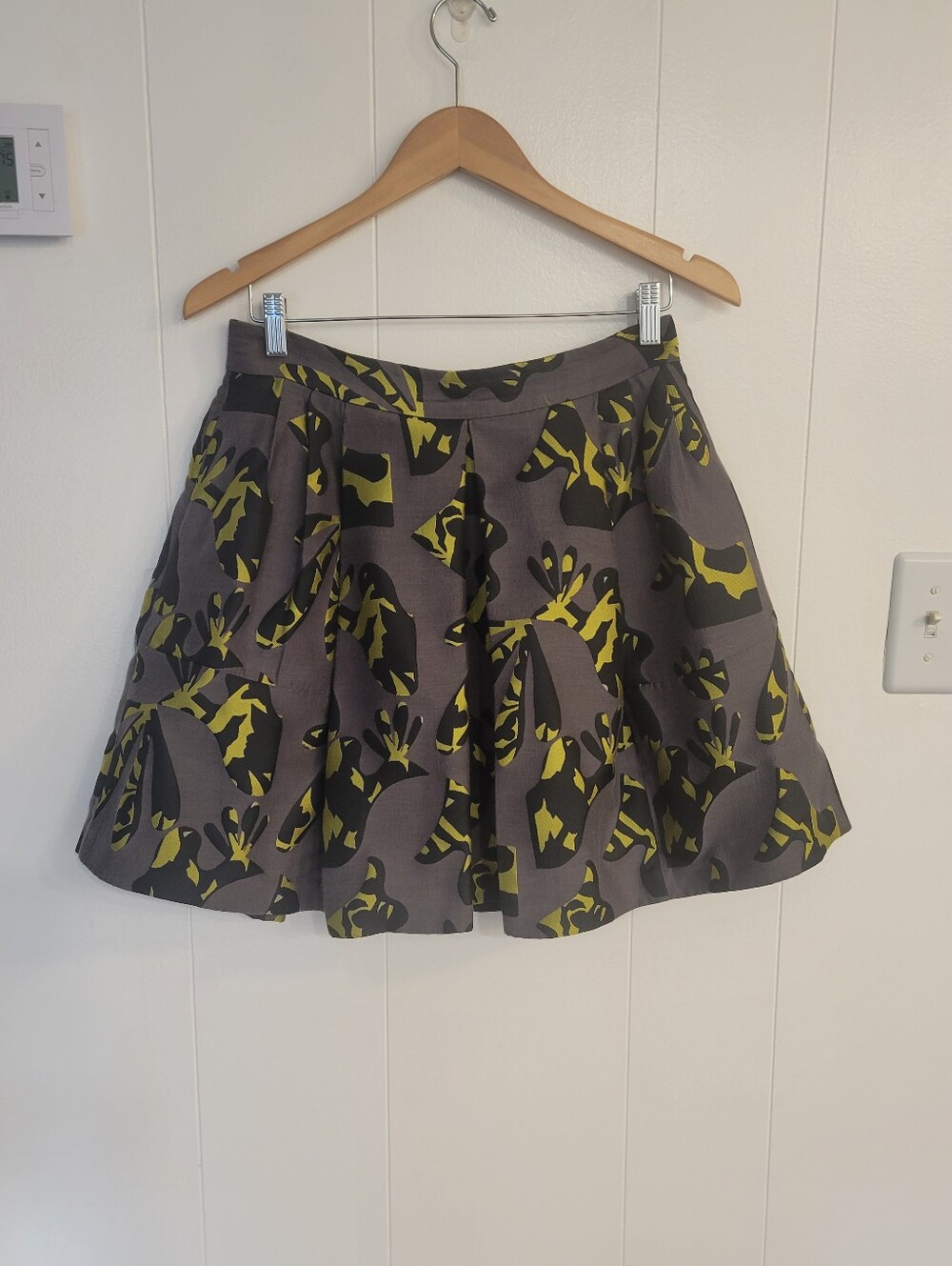 Banana Republic Pleated Skort